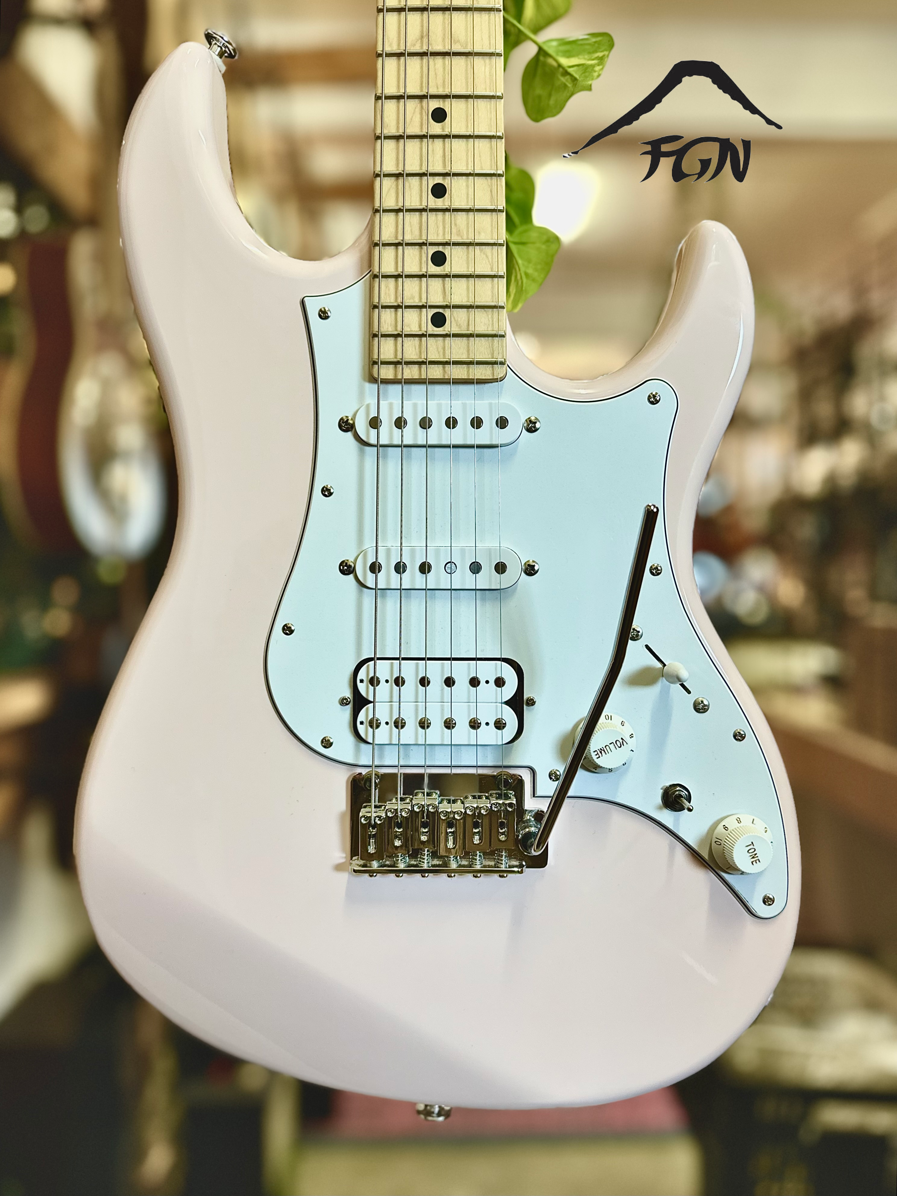 FGN | J-Standard | Odyssey | Shell Pink FGN | J-Standard | Odyssey | Shell Pink